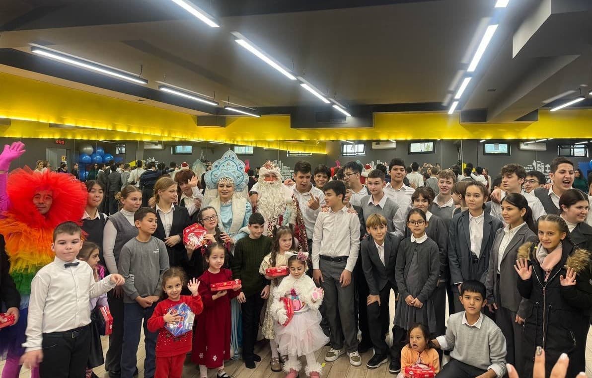 kind-hearts-schoolchildren-created-holiday-children-disabilities