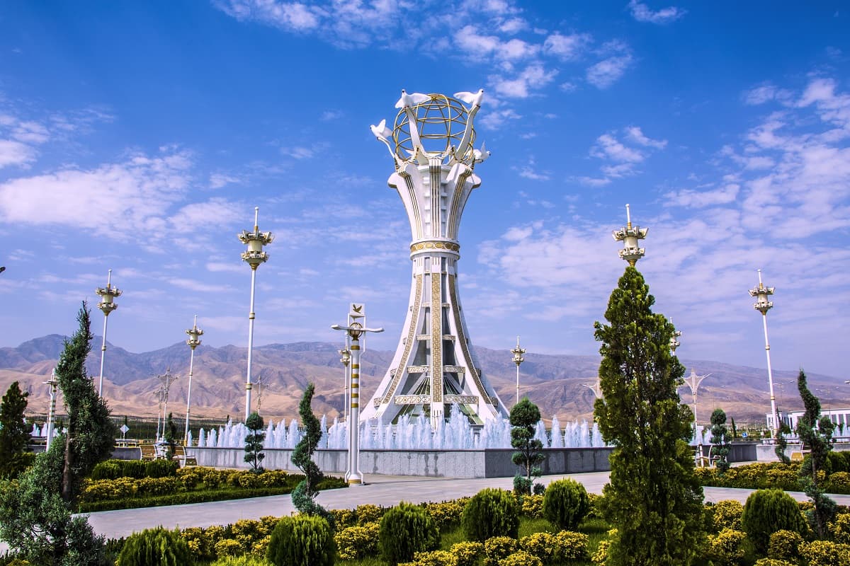 v-turkmenistane-obyavili-2025-god-mezhdunarodnym-godom-mira-i-doveriya