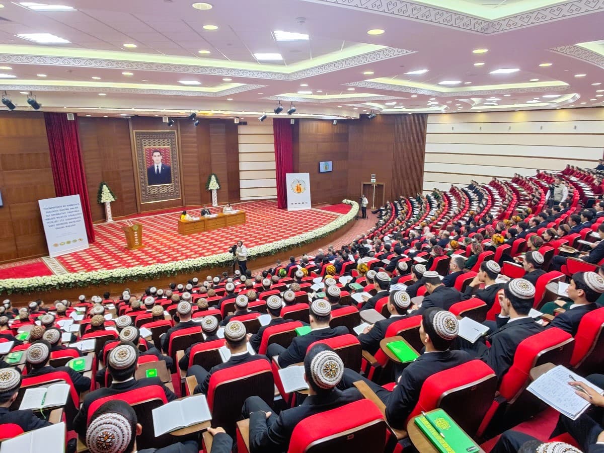 igry-druzhby-oon-projdut-v-aprele-2025-goda-olimpijskie-idealy-v-turkmenskih-iniciativah