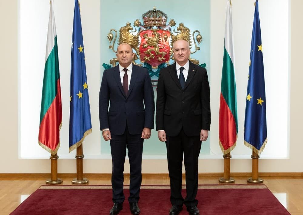 ambassador-turkmenistan-presented-his-credentials-president-bulgaria