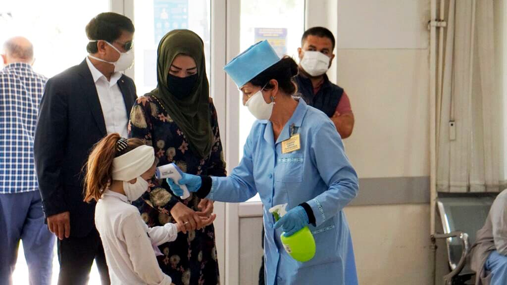 В Таджикистане ввели обязательную вакцинацию от коронавируса