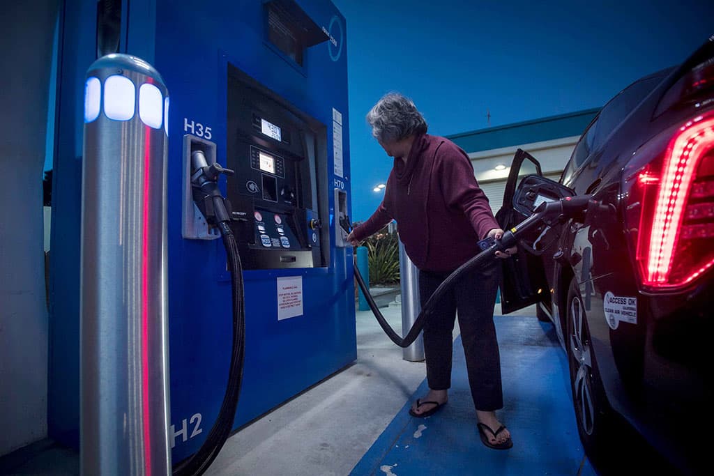 IEA marks the fall of the prices for gasoline in the world in 2020 - where it is cheaper?