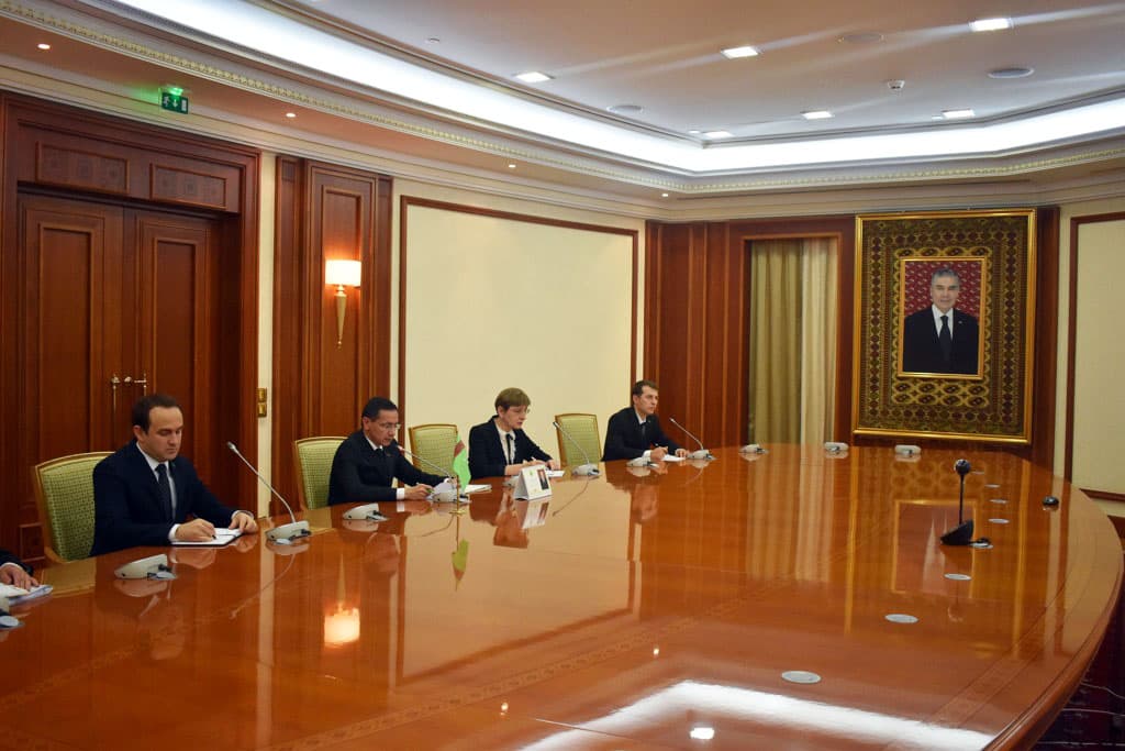 turkmenistan-podpisal-soglashenie-s-vsemirnym-bankom-na-kredit-v-20-mln