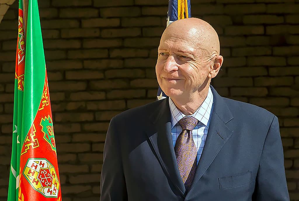 Американский посол поздравил Туркменистан с первой олимпийской медалью