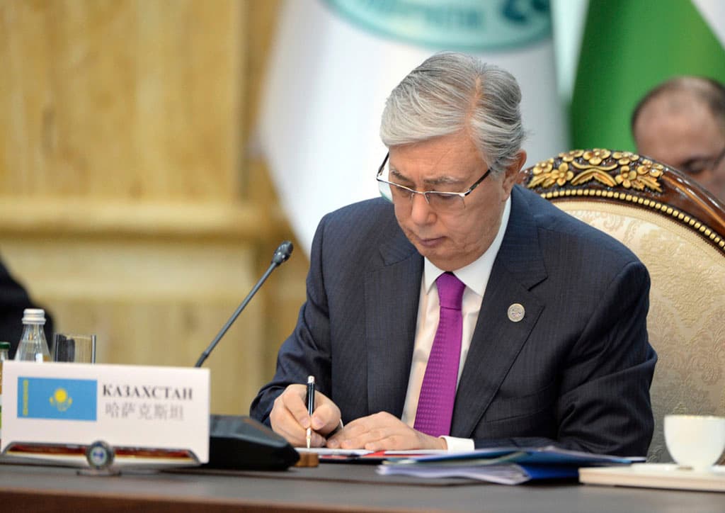 The head of Kazakhstan arrived in Turkmenistan for participation in the summit of heads of Central Asian states