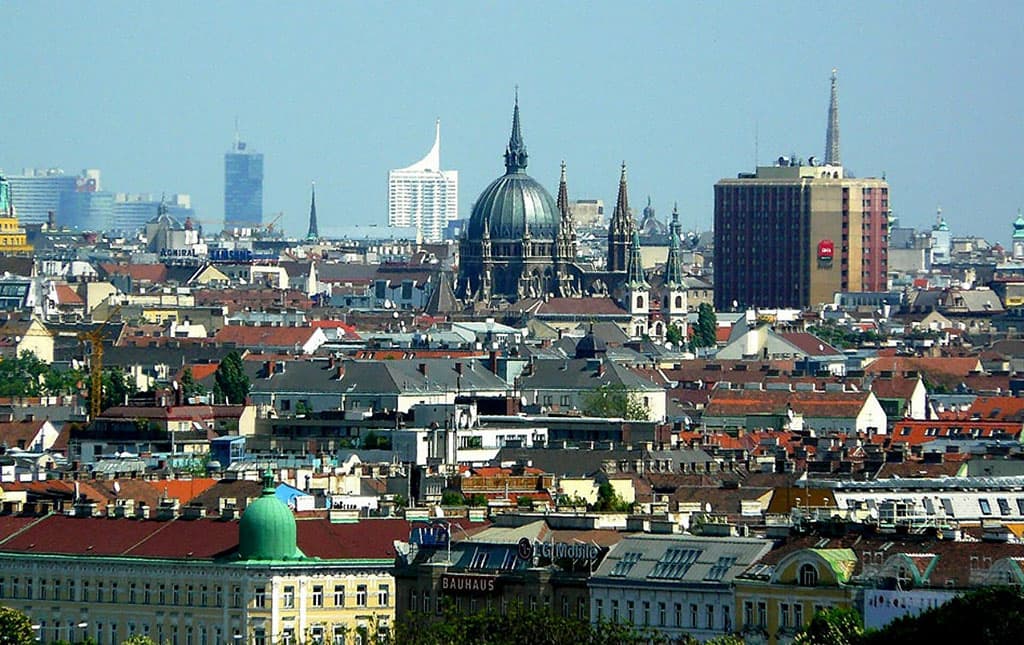 avstrijsko-turkmenskomu-obshchestvu-13-let