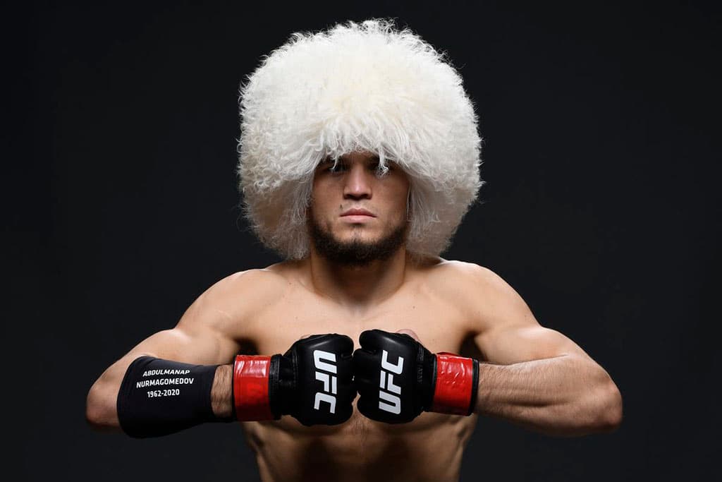 Туркменские болельщики получат доступ к захватывающим боям UFC