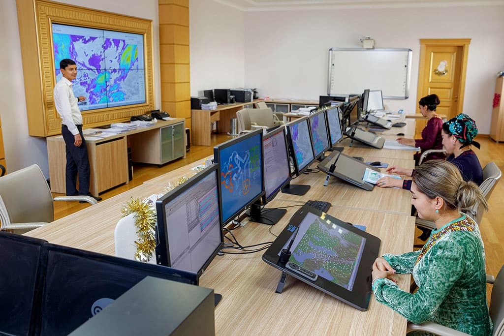USAID Supports Turkmenistan’s Meteorologists to Strengthen the Country’s Climate Resilience