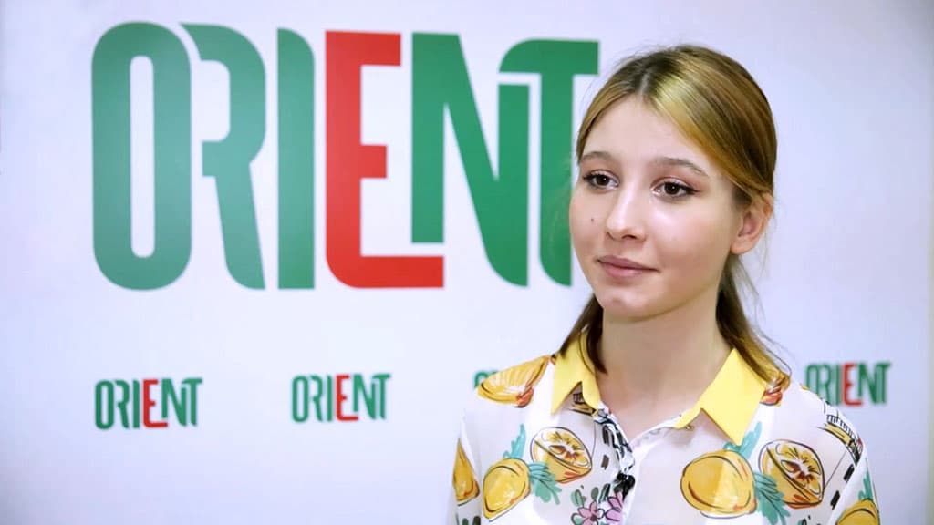 prilozhenie-saray-uslugi-svyazi-poezdki-i-drugie-servisy