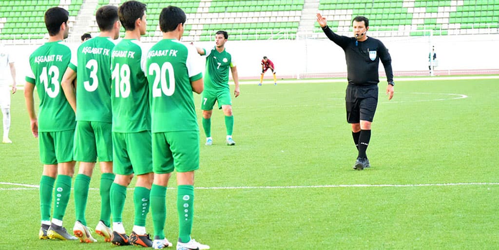 kubok-ashhabada-po-futbolu-prodolzhitsya-dvumya-matchami-v-sredu