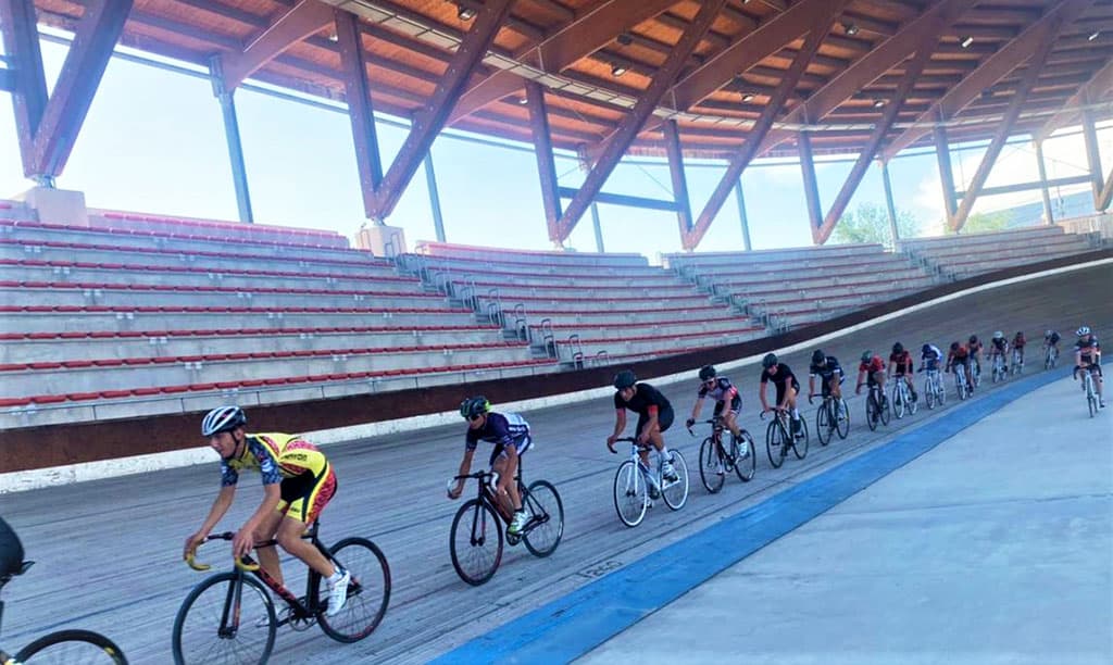 v-stolice-armenii-proshla-akciya-posvyashchennaya-vsemirnomu-dnyu-velosipeda