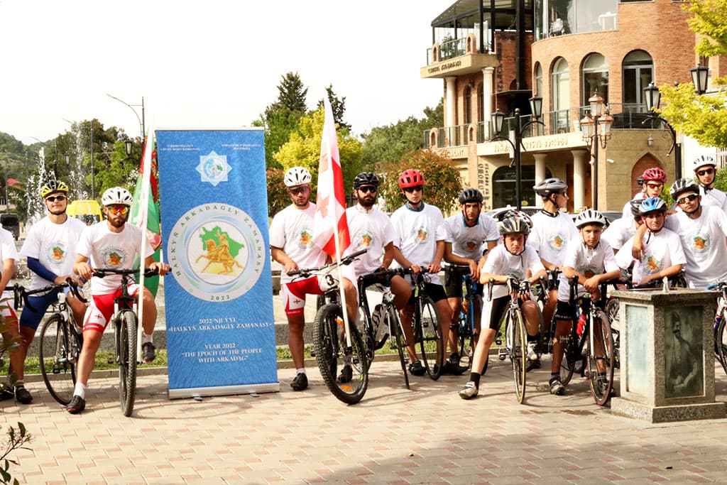 bicycle-ride-dedicated-world-bicycle-day-held-tbilisi