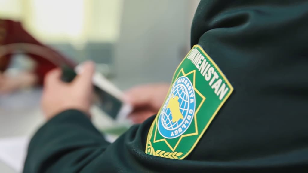 1530 adam türkmen raýatlygyny aldy