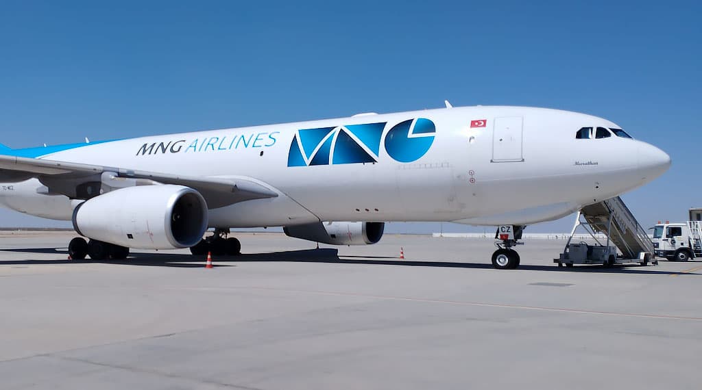 aeroport-turkmenabata-prinyal-shest-inostrannyh-samoletov-dlya-tehobsluzhivaniya-v-sentyabre