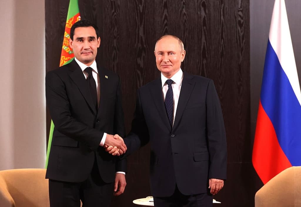 Serdar Berdimuhamedow Russiýa Federasiýasynyň Prezidentini 70 ýaş ýubileýi bilen gutlady