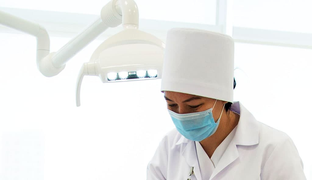 prezident-turkmenistana-otmetil-gosnagradami-medikov-strany-v-ih-professionalnyj-prazdnik