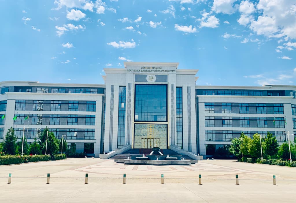 The State Statistics Committee of Turkmenistan, via SMS, urged citizens to participate in the population census