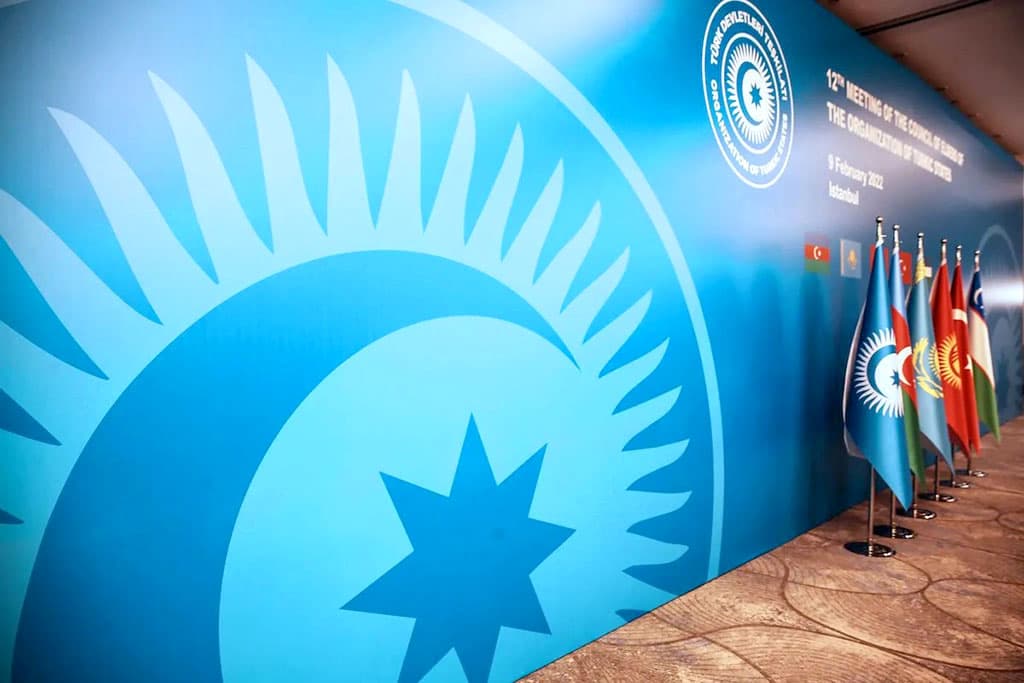 Türk döwletleriň guramasynyň Samarkantdaky sammitiniň esasy temalary – ulag we söwda