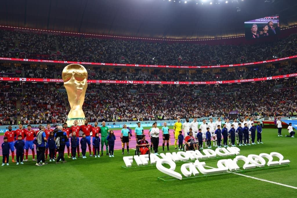 Ýaponiýanyň premýer-ministri Dünýä çempionatynda milli ýygyndynyň Ispaniýadan üstün çykmagyny taryhy waka diýip atlandyrdy