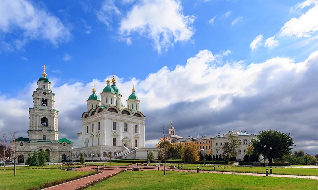 "Сухим" портом может стать модернизированный Астраханский грузовой терминал в 2024 году