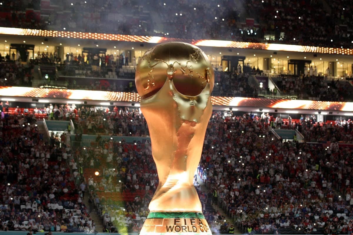 2022-nji ýylyň FIFA dünýä çempionatynyň ýeňijisi dünýä çempionatynyň taryhyndaky iň uly ýeňşi gazanar