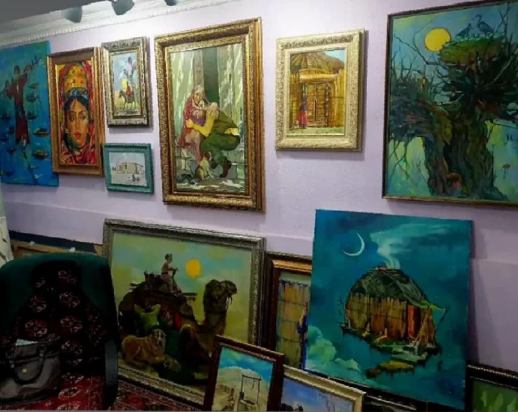Artist Rustam Abdullayev invites art lovers to his studio