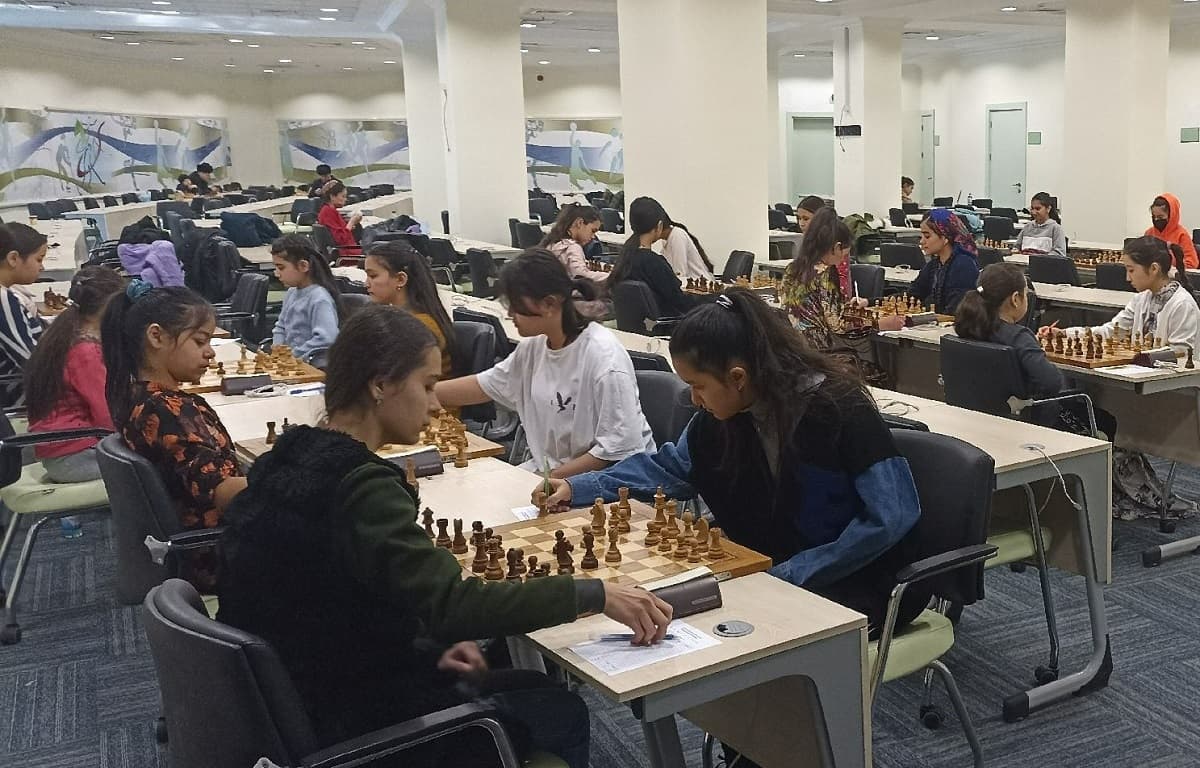 Кто будет представлять Туркменистан на чемпионате мира по шахматам среди девушек?