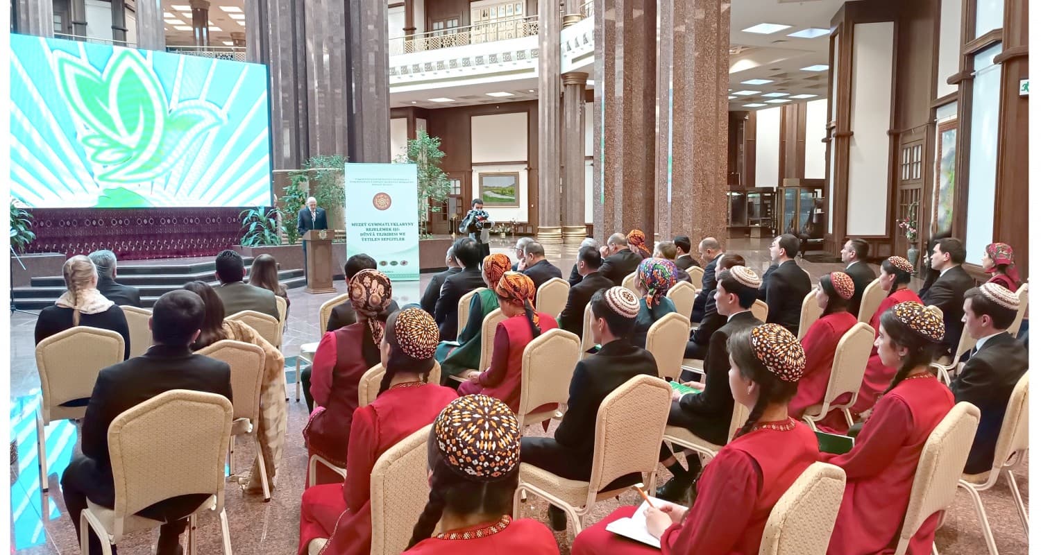 The value of museums and museum values – restorers develop international relations