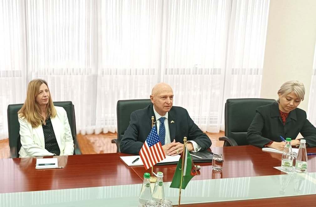 A meeting with US Ambassador Matthew Klimow was held at the Ministry of Foreign Affairs of Turkmenistan