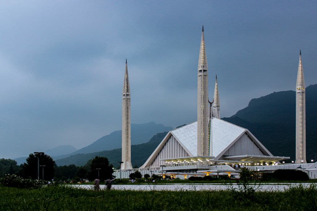 Pakistan is interested in expanding regional communication with Turkmenistan