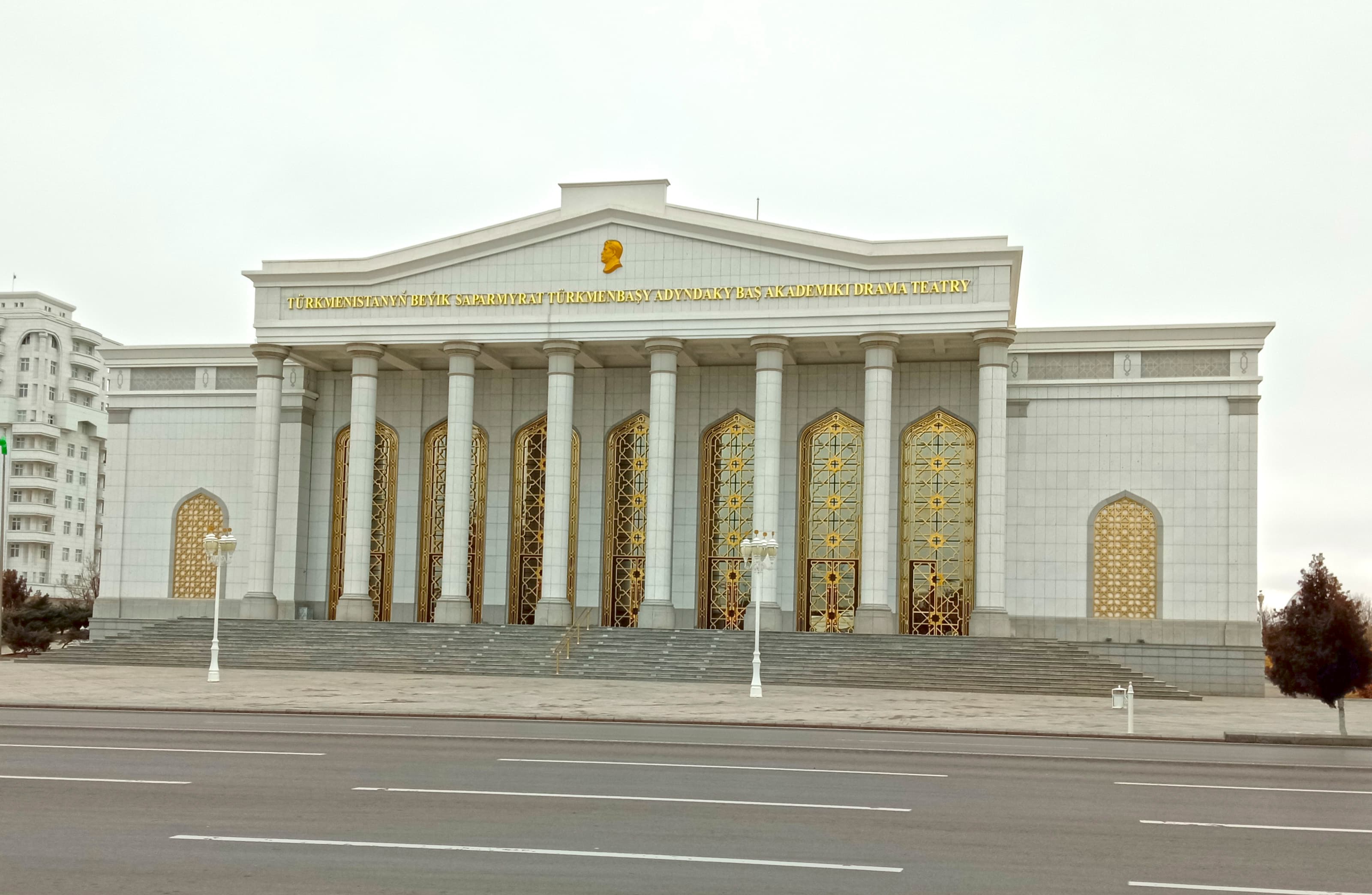 The repertoire of Great Saparmurat Turkmenbashi Main Academic Drama Theater of Turkmenistan on February 11-12