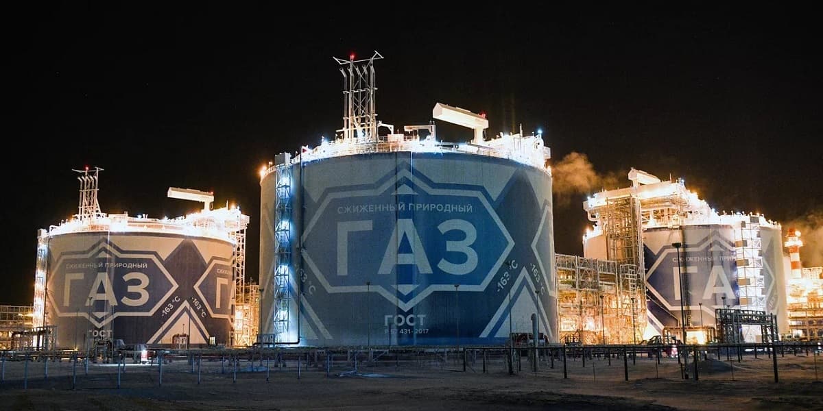 Russia in 2022 reduced natural gas exports by a quarter and increased LNG supplies