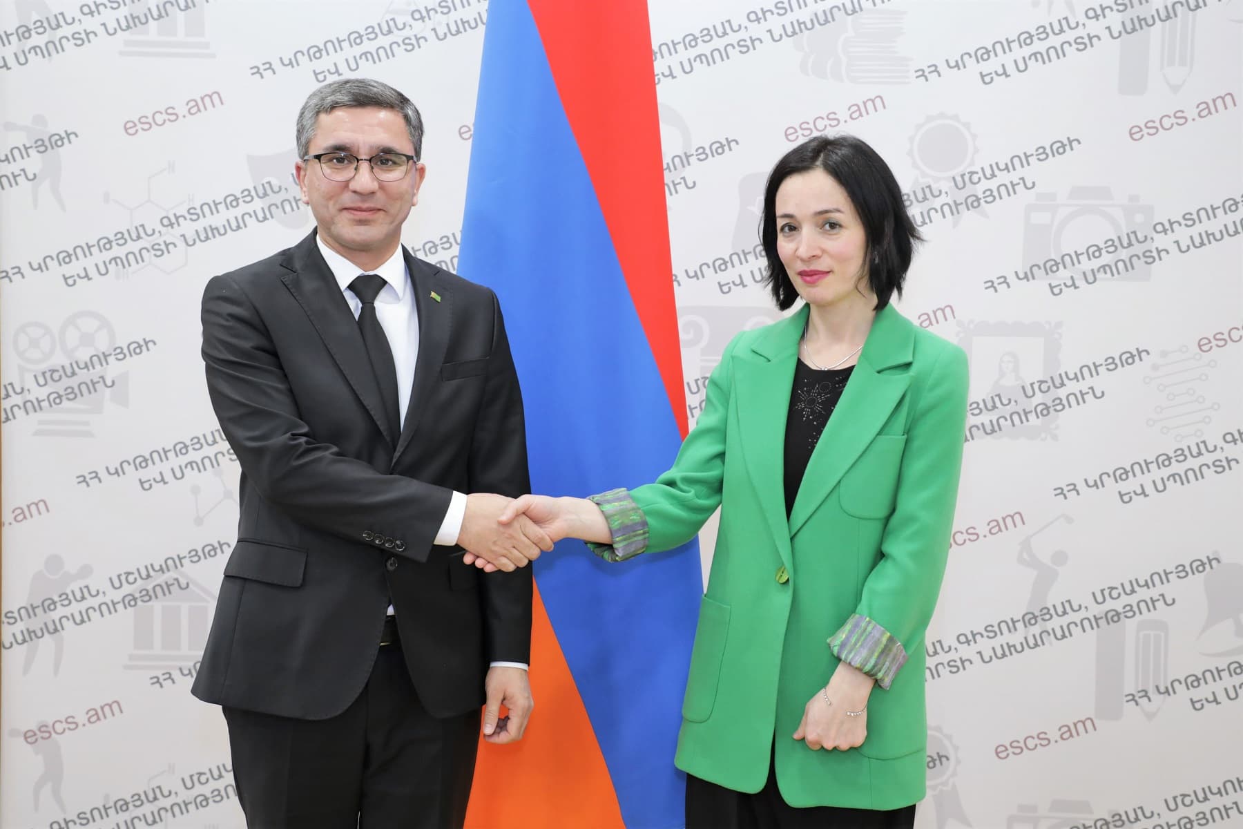 Turkmenistan and Armenia discussed the development of cultural and humanitarian cooperation