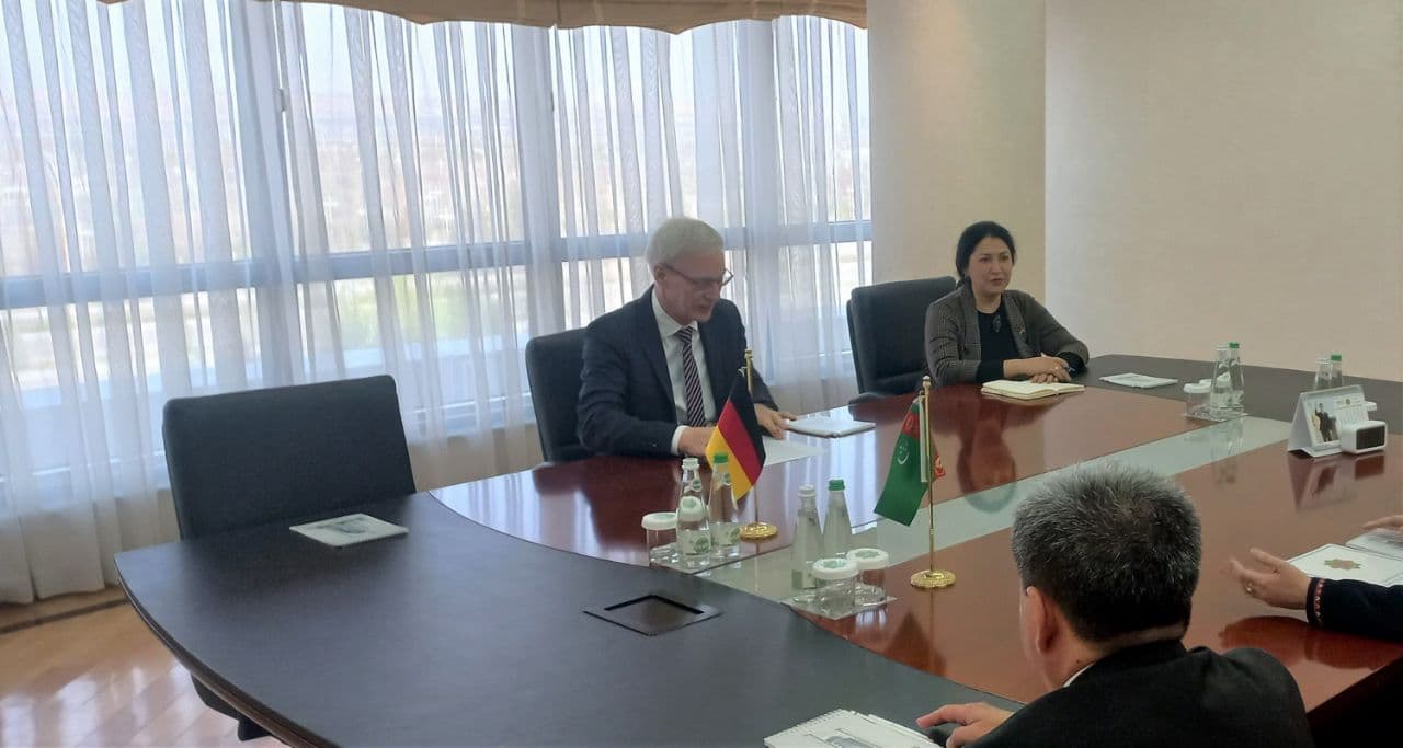 Туркменистан и Германия намерены проводить совместные бизнес-форумы и выставки