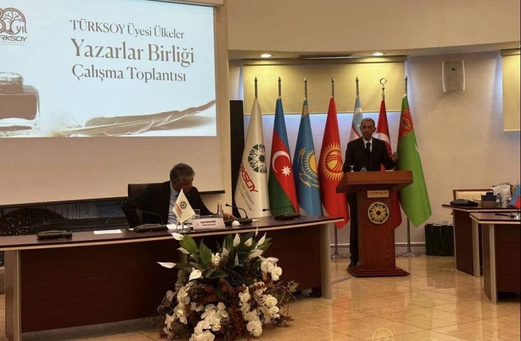 Türkmenistanyň gatnaşmagynda Türki dilli ýurtlaryň ýazyjylar birleşmesi döredildi