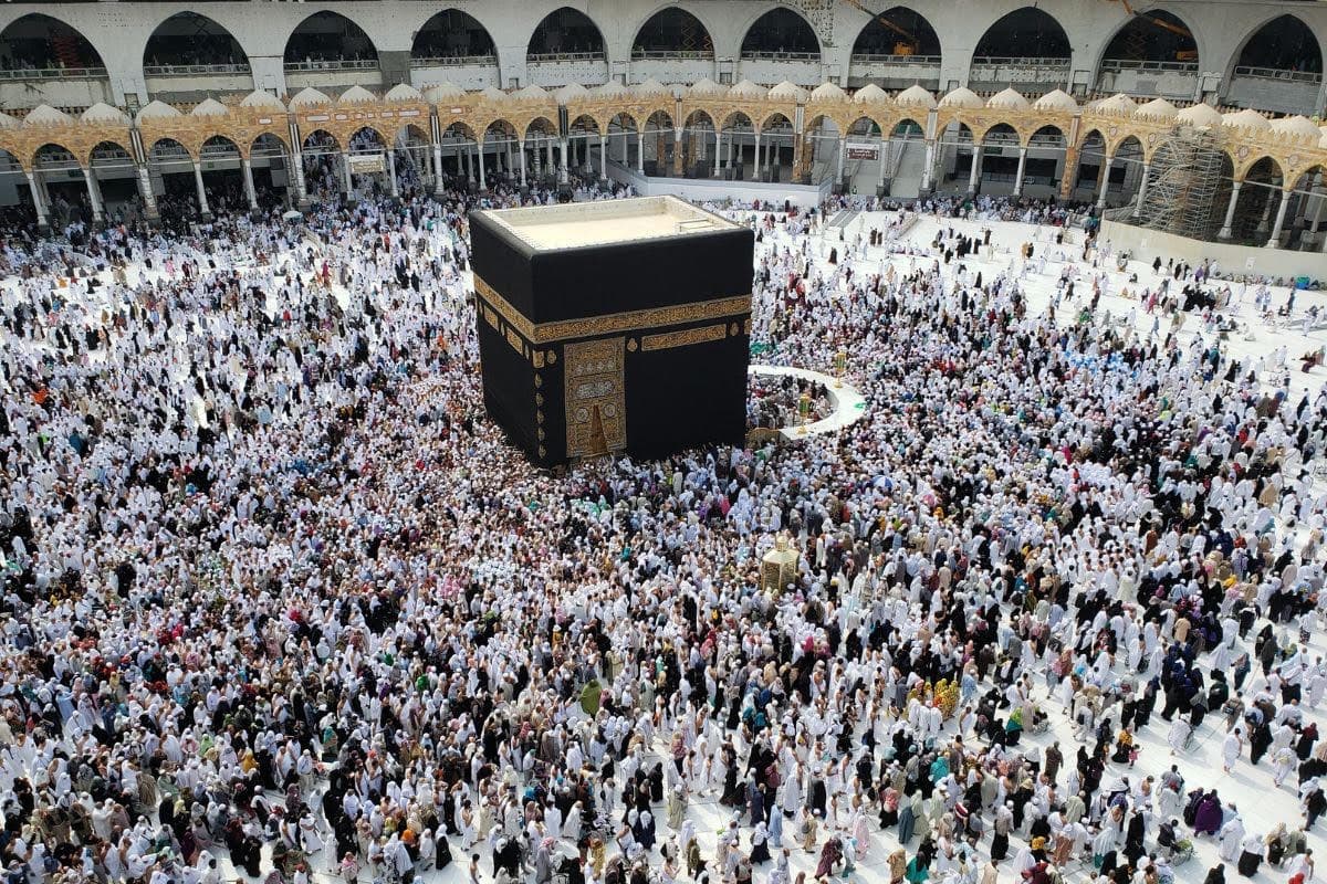 Saud Arabystany Oraza aýynda gaýtadan umra gitmegi gadagan etdi