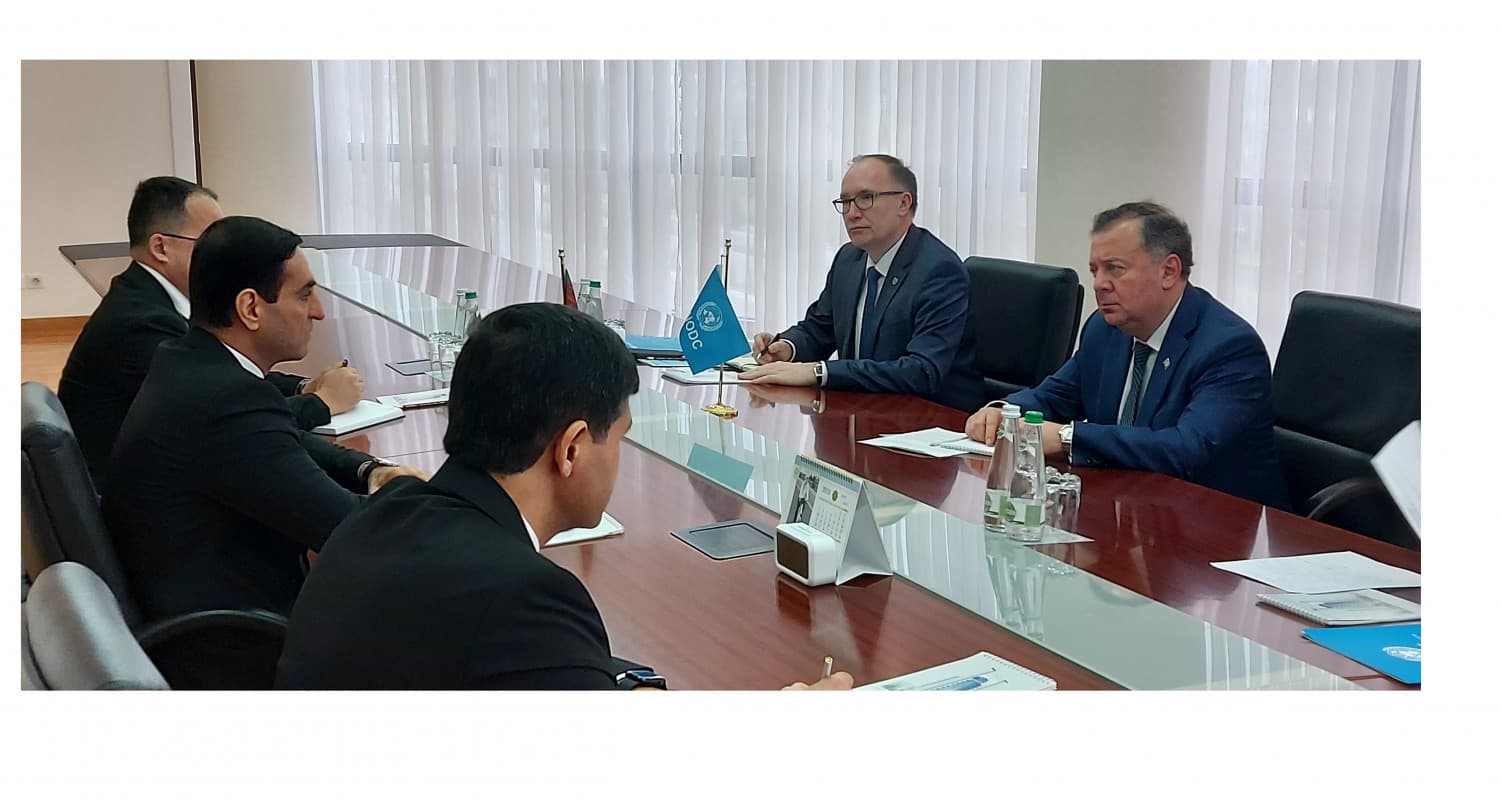 Делегация УНП ООН провела переговоры в МИД Туркменистана