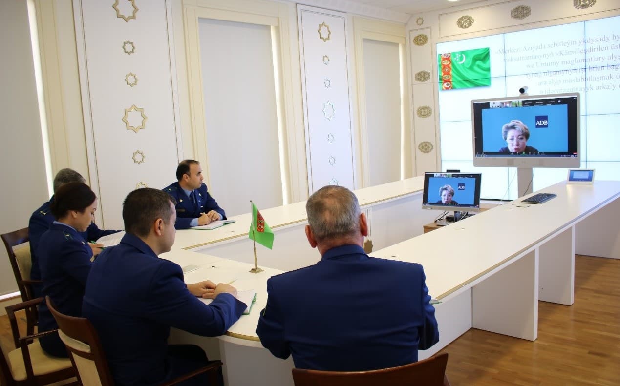 Туркменистан рассматривает присоединение к Усовершенствованной транзитной системе ЦАРЭС