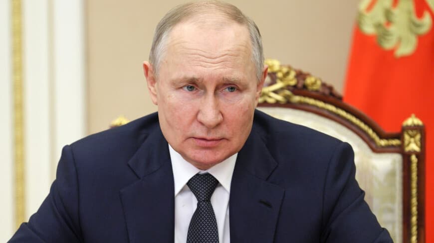 Термин "пионер" с подачи Путина может стать названием молодежного движения России