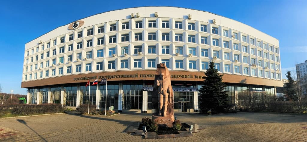 Туркменские эксперты стали участниками Каспийского энергетического форума в Москве