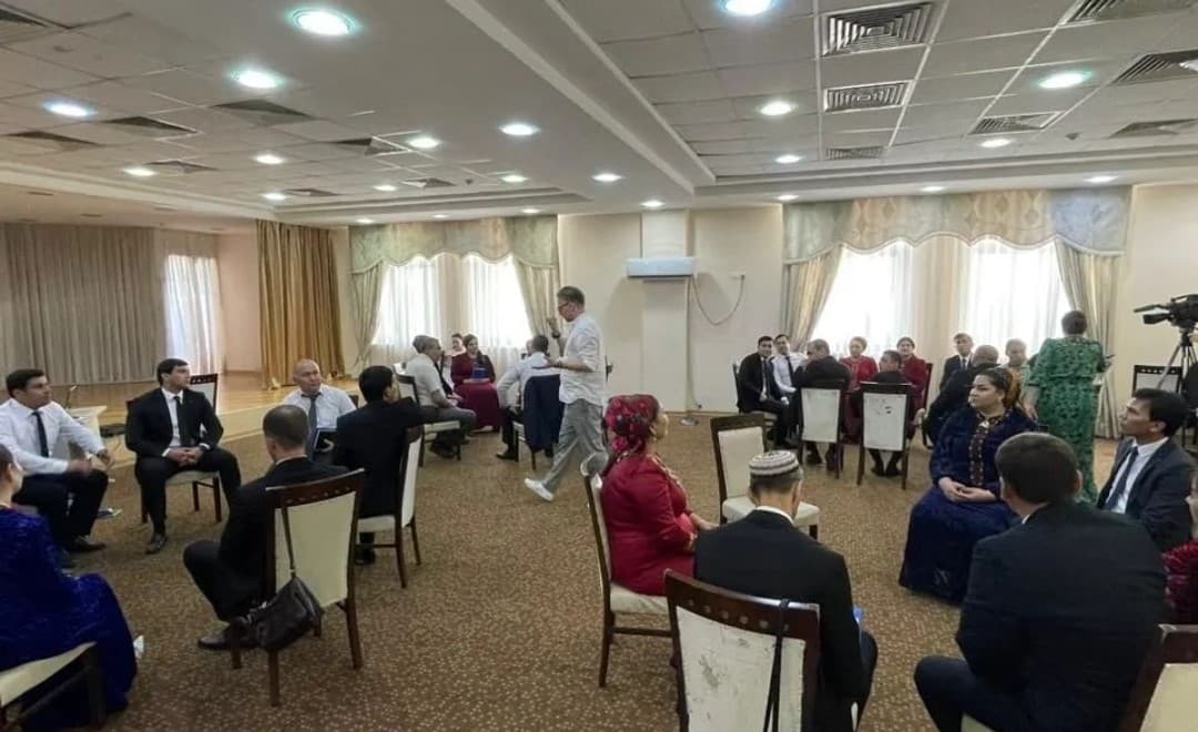 drama-theater-russian-federation-introduces-turkmen-cultural-managers-modern-theatrical-process