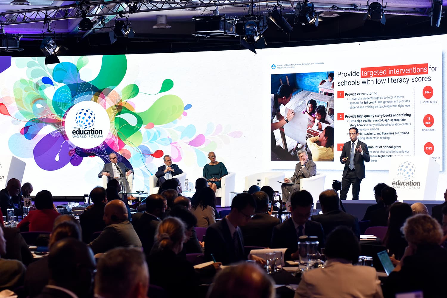 turkmenistan-byl-predstavlen-na-vsemirnom-obrazovatelnom-forume-v-londone