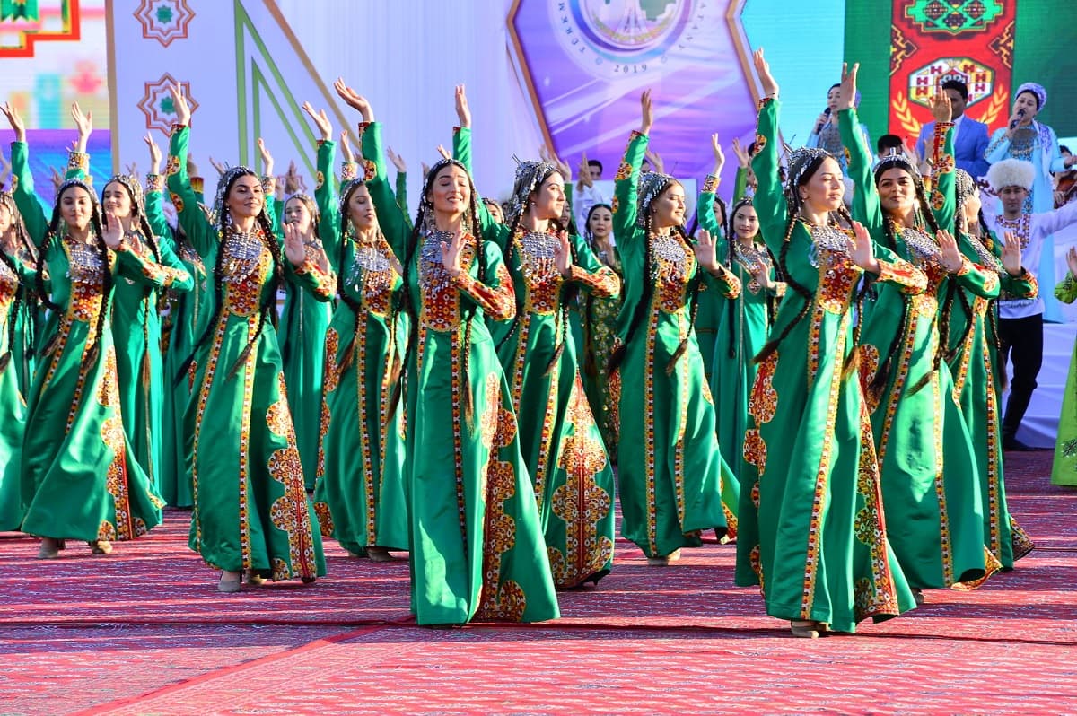 osenyu-v-albukerke-projdut-dni-kultury-turkmenistana
