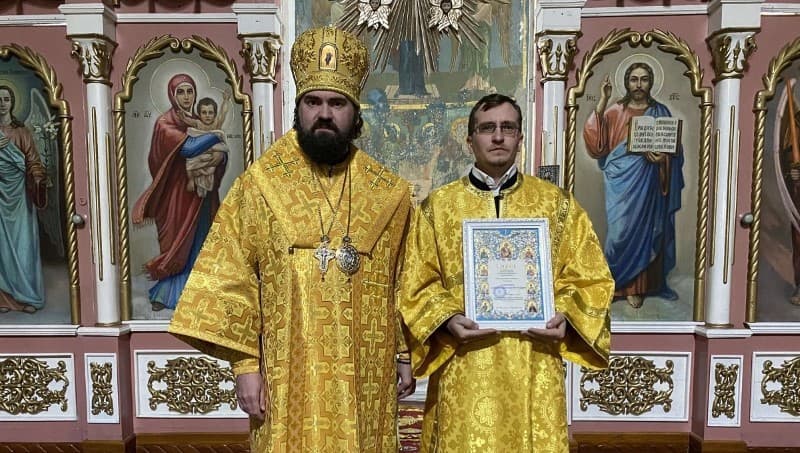 arhiepiskop-feofilakt-i-mitropolit-vikentij-posetyat-turkmenistan