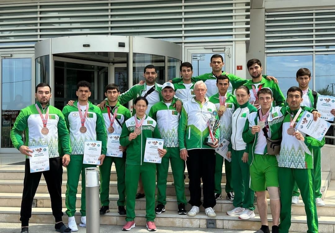 turkmenskie-kikboksery-zavoevali-devyat-medalej-na-kubke-mira-v-turcii