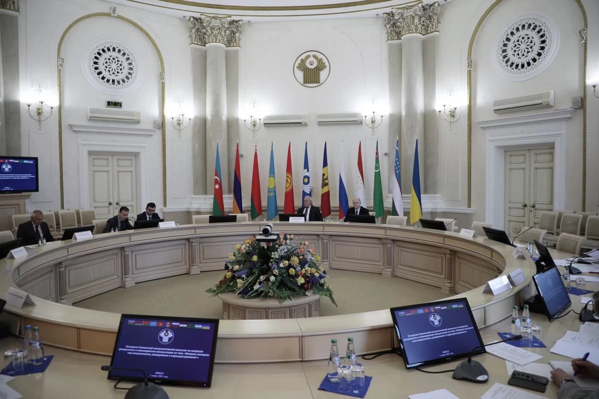 cis-countries-discussed-minsk-cooperation-field-arms-control