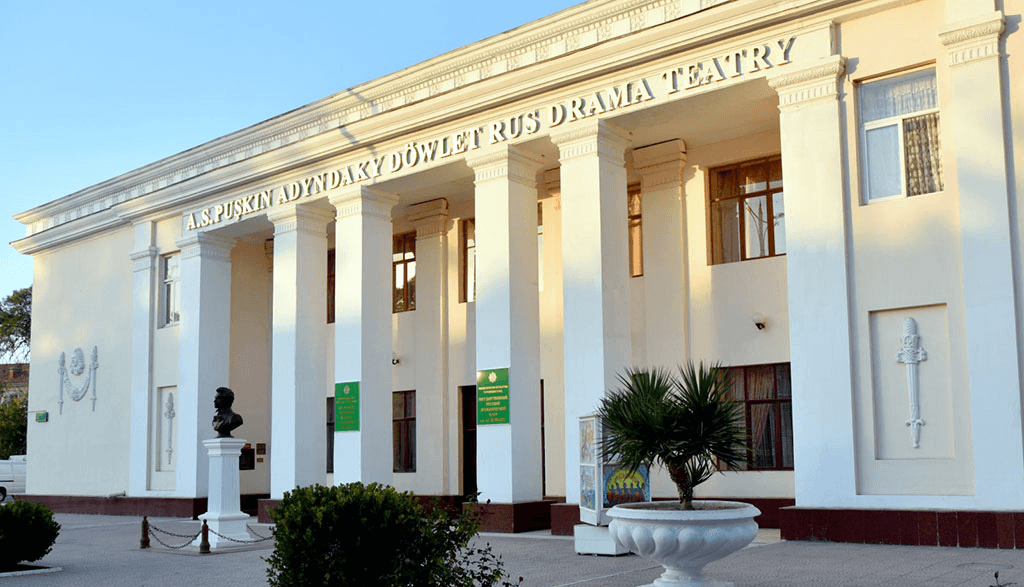 pushkin-drama-theater-ashgabat-will-present-premiere-comedy-family-secret