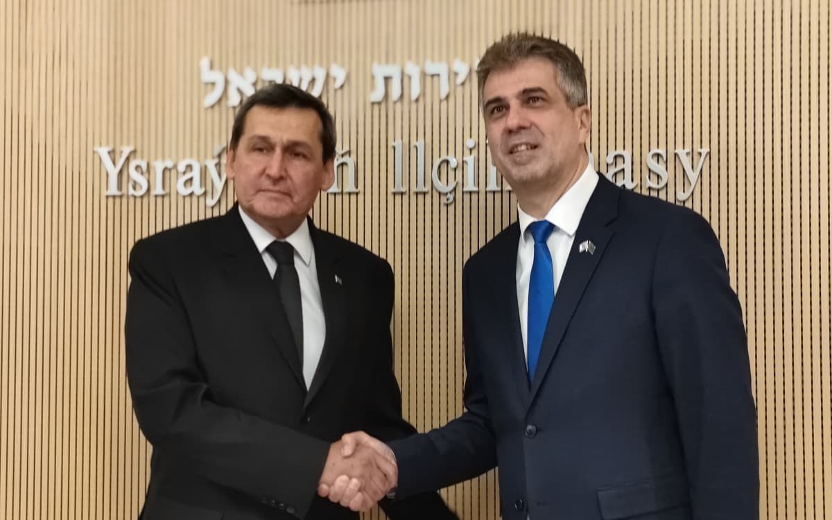 Главы МИД Туркменистана и Израиля обсудили по телефону двусторонние отношения