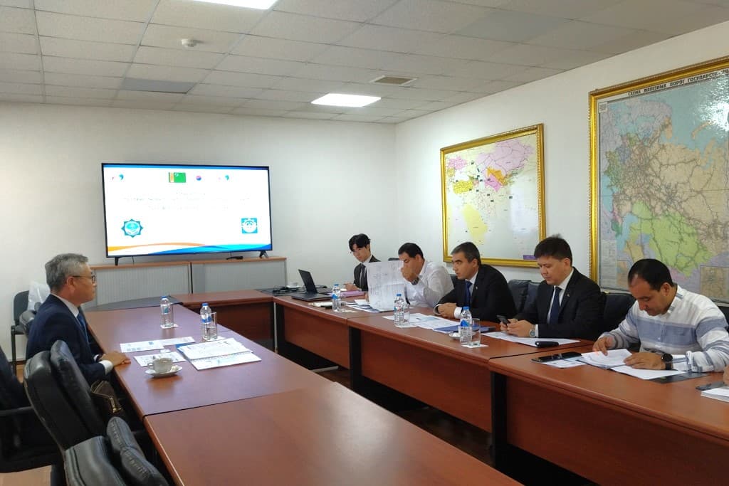 v-agentstve-turkmendenizderyayollary-obsudili-rasshirenie-sotrudnichestva-s-komea