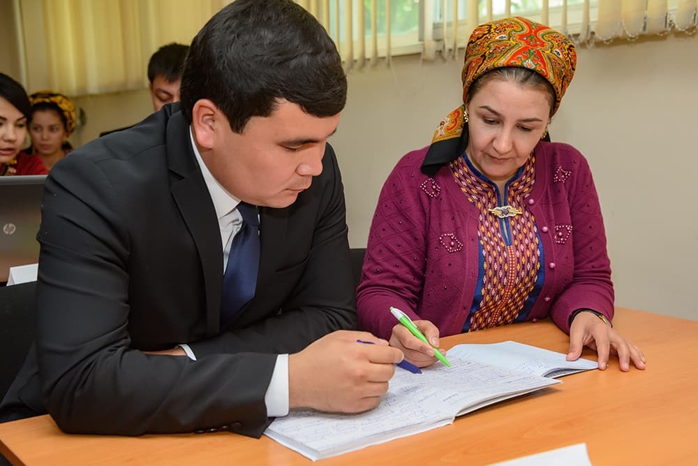Академия госслужбы выпустила первых магистров по направлению «Государственное управление»